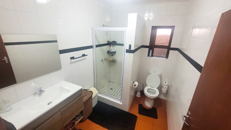 6 Bedroom Property for Sale in St Francis Bay Village Eastern Cape